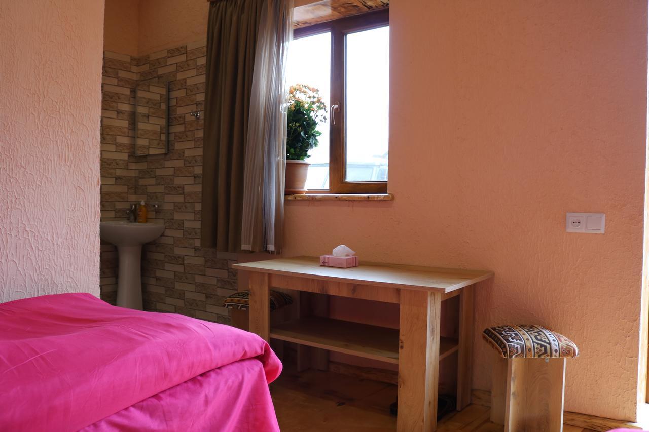 Saro B&B And Safari Tours Tatev Exteriér fotografie