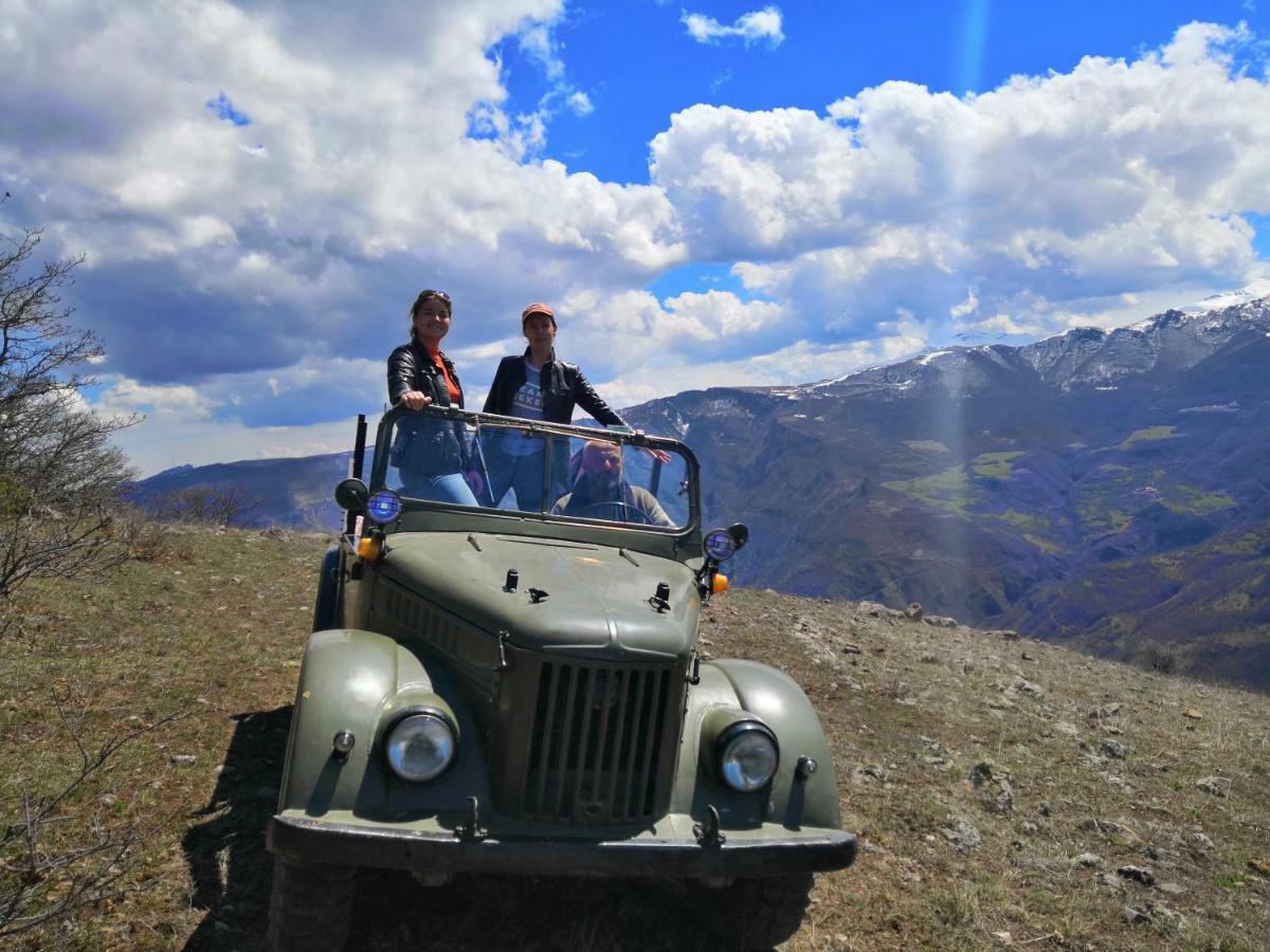 Saro B&B And Safari Tours Tatev Exteriér fotografie