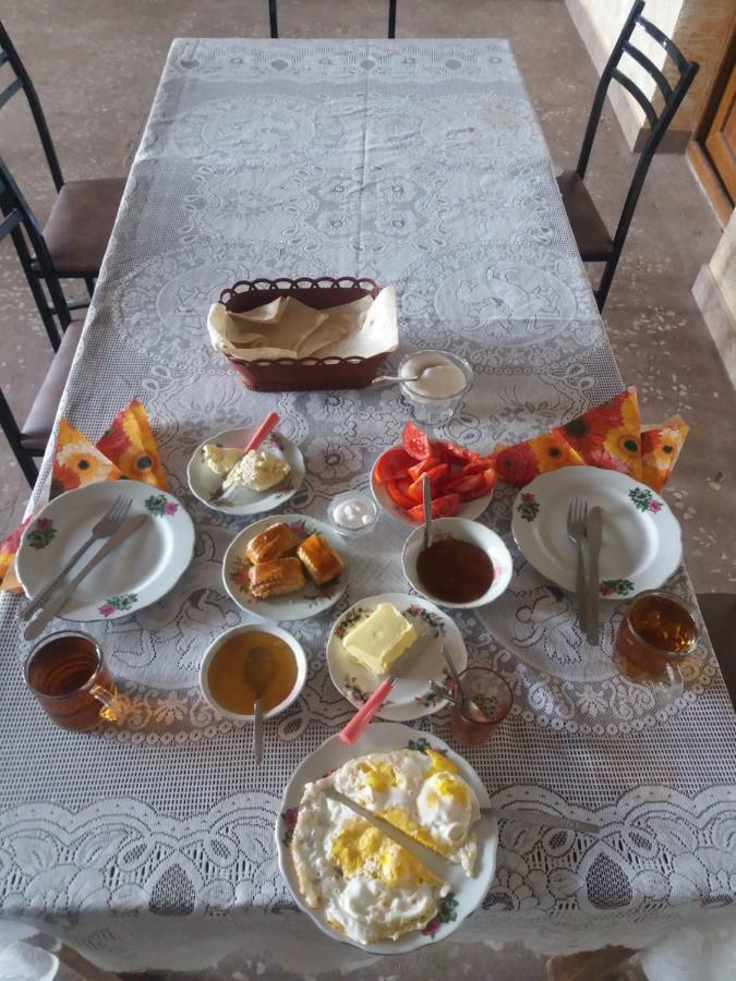 Saro B&B And Safari Tours Tatev Exteriér fotografie